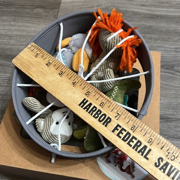 Levtex Baby Musical Mobile for Crib. 0-5 mo Animals Rotates to Lullaby Open Box - Picture 11 of 15